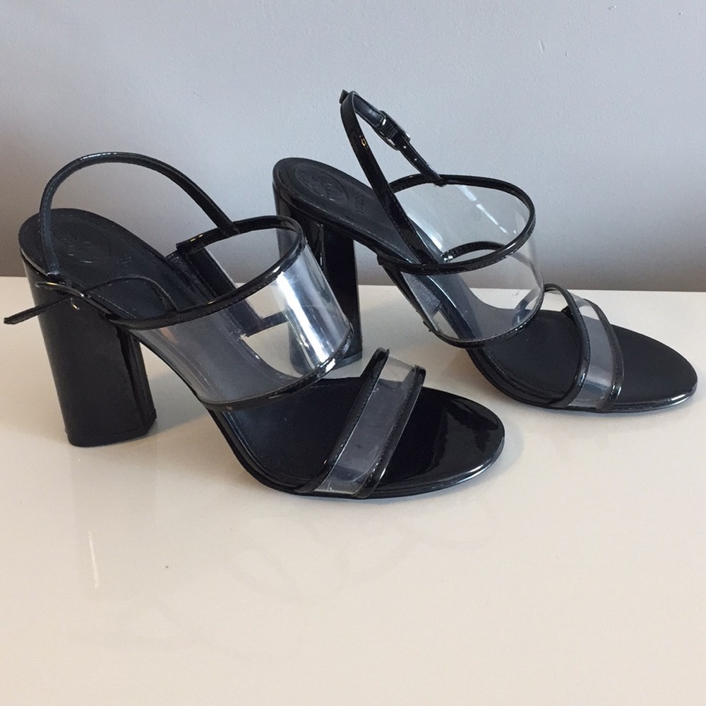 GUESS AMIDALA BLOCK CLEAR STRAP HEELS 9